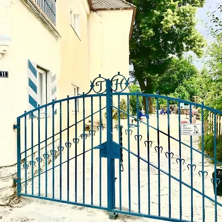 In Velden 91235 Homestay *
